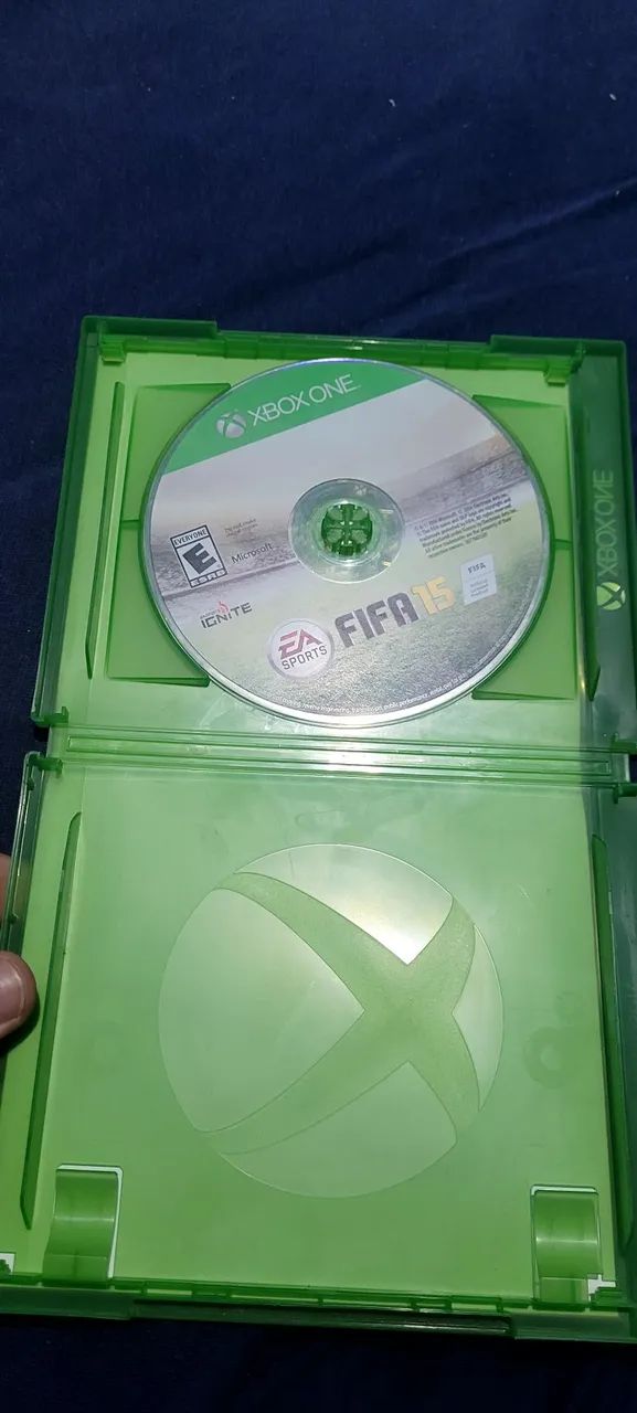 FIFA 15 - XBOX ONE - Foto 2