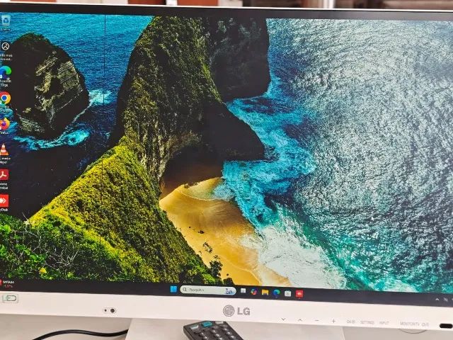 ALL IN ONE LG V320 USADO SSD 256 E HD 1 TERA