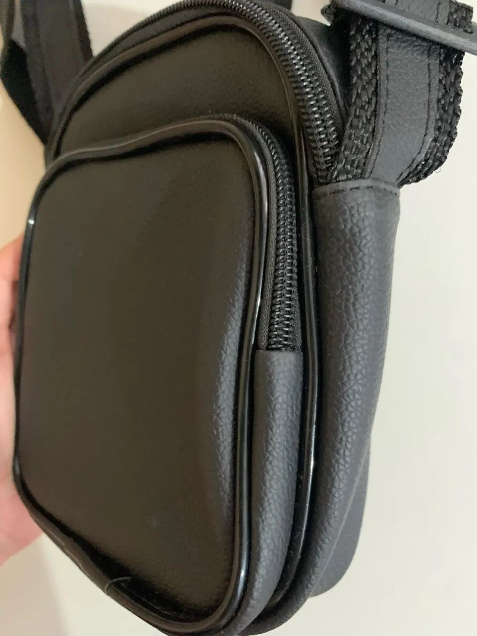 Shoulder bag preta (câmara de pneu) - Foto 2