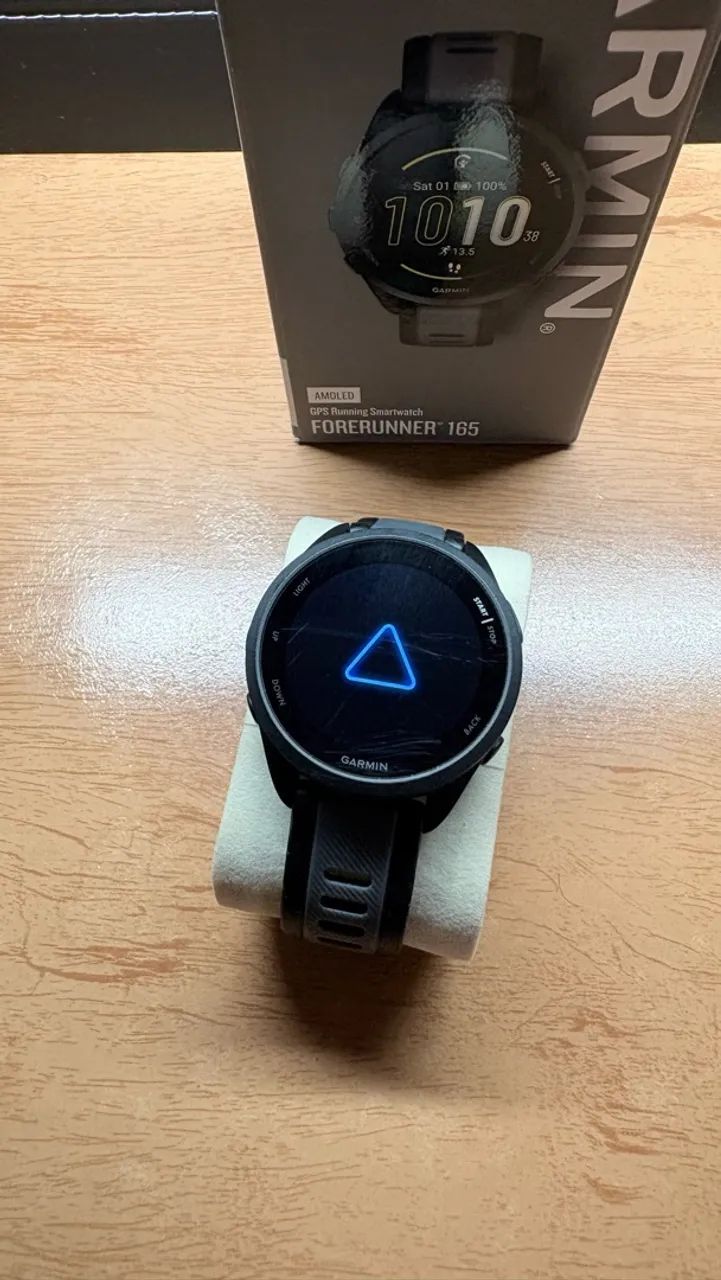 Garmin Forerunner 165 AMOLED com caixa e carregador - Foto 3