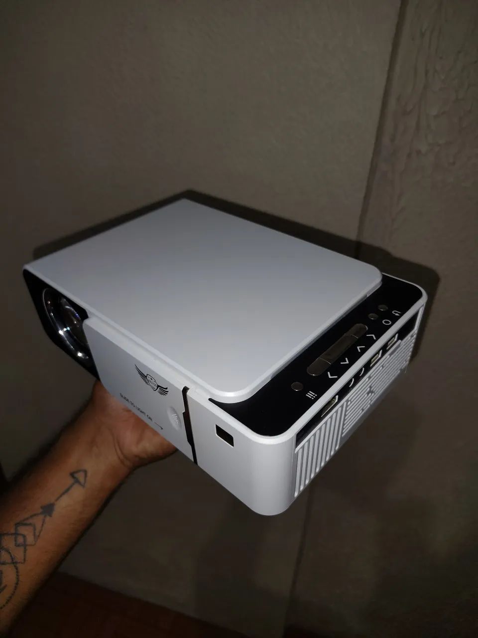 Projetor LED Home Cinema - Filme, YouTube e mais! - Foto 2