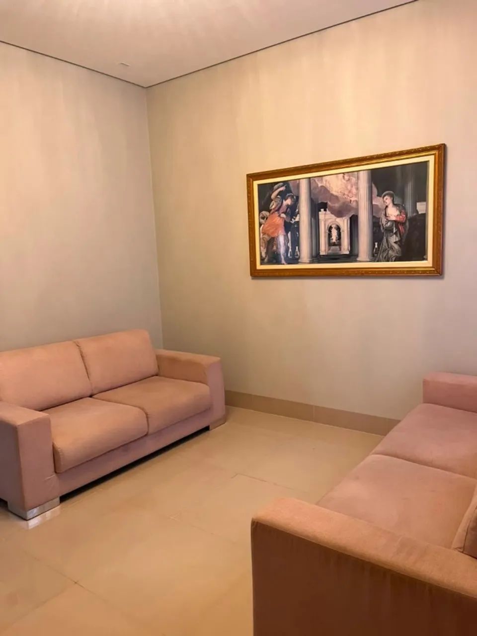 Conjunto de Sofás em Linho Cor Cru - 2 e 2 lugares - Excelente Estado