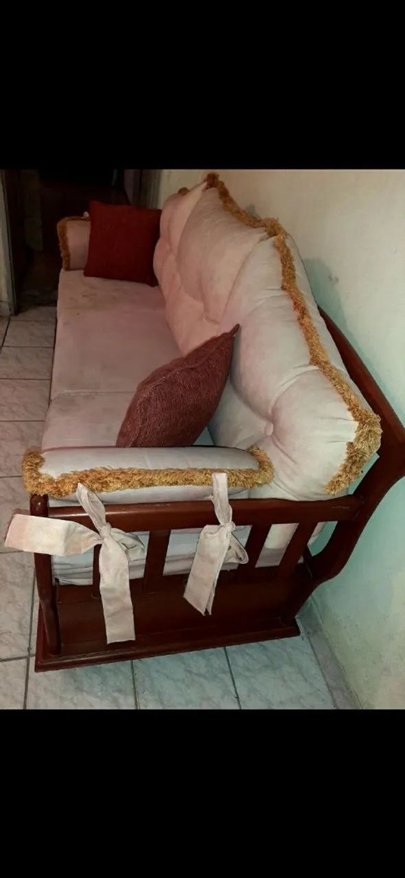 Jogo de sofá madeira em mogno estilo colonial - Foto 2