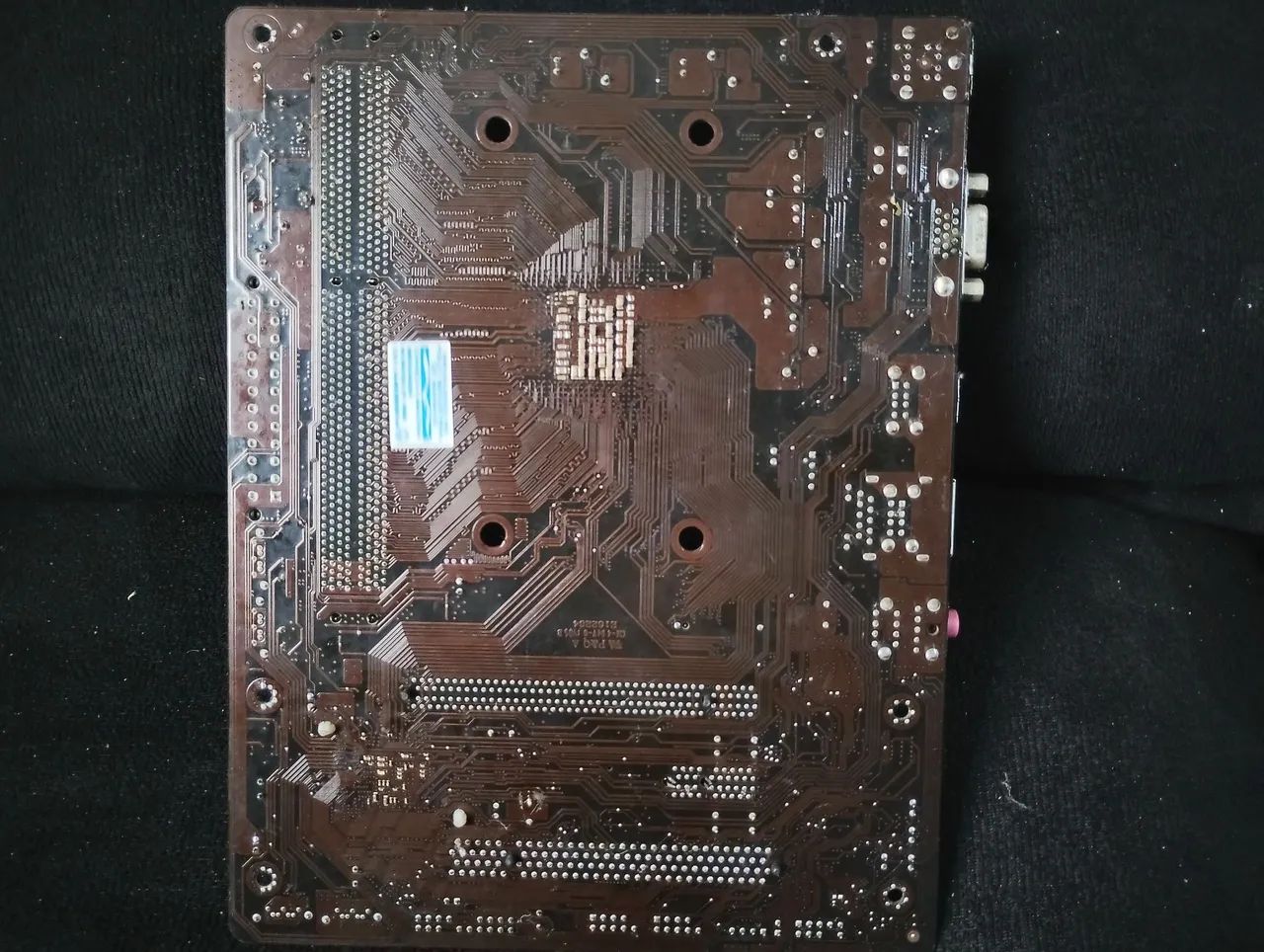 Placa mãe FM2 + valor somente placa mãe valor e 50 sair logo  - Foto 3