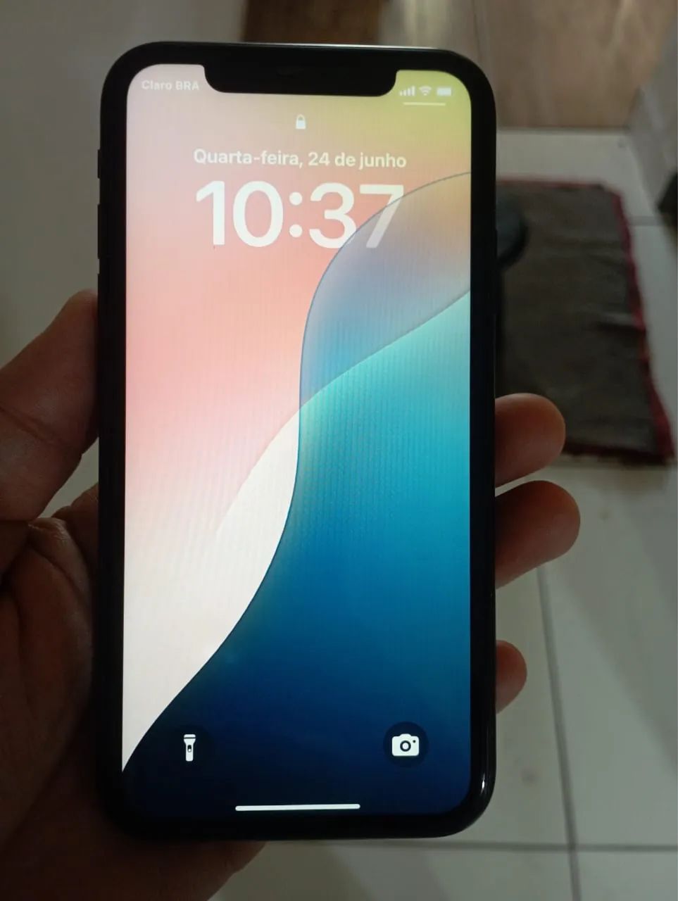 Vendo iPhone XR - R$ 700,00 - Foto 2