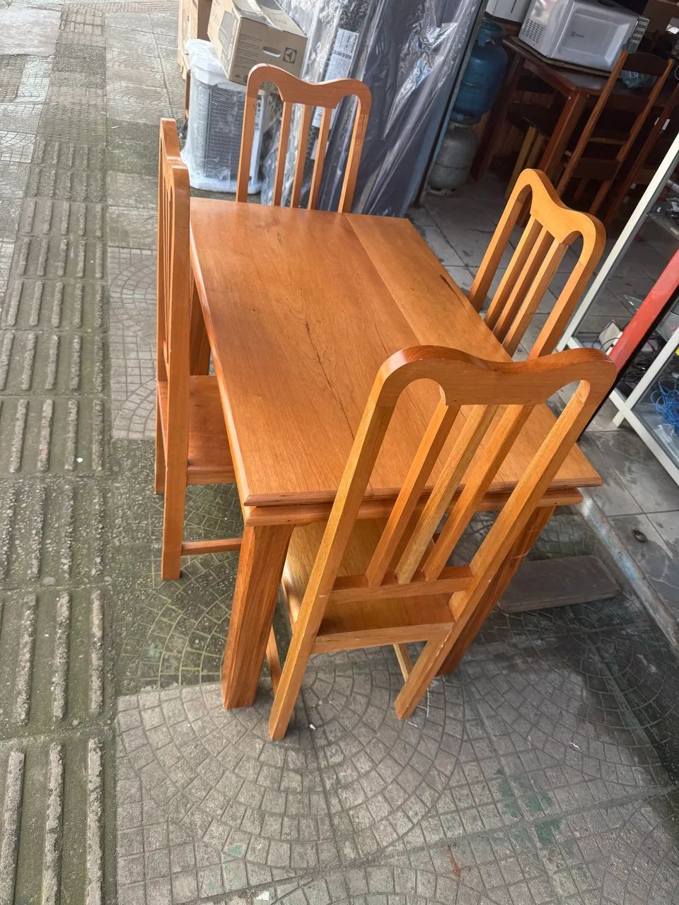 Mesa de madeira65579526067201124
