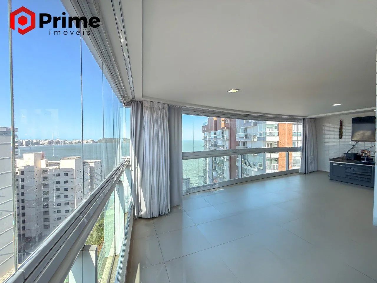 APARTAMENTO - 4 dormitórios - MUQUIÇABA - Guarapari
