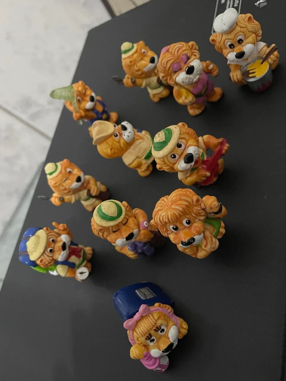 Bonecos Kinder Ovos Coleção Leoventuras - Foto 4