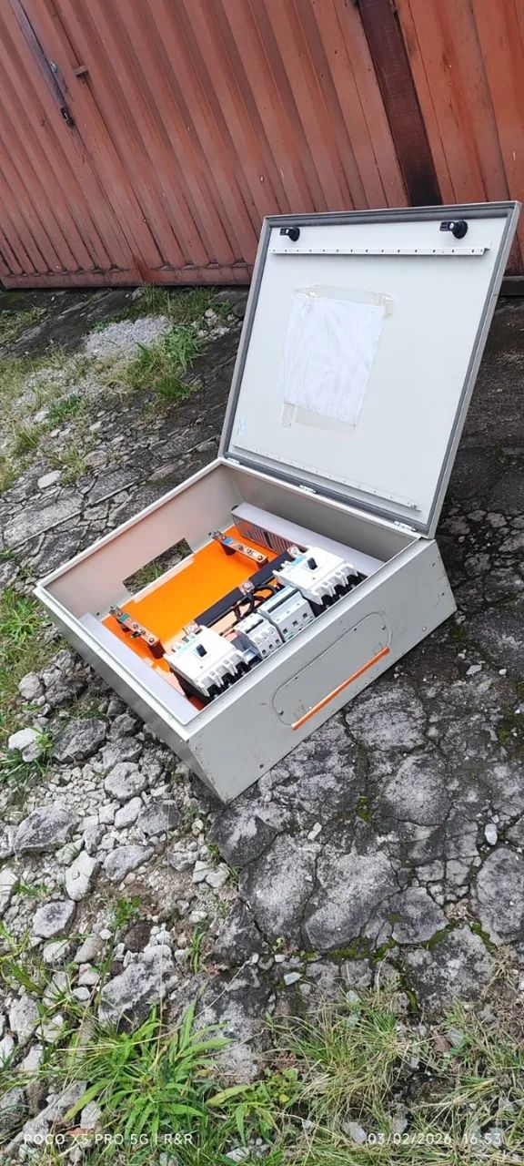 Schneider Electrical Panel + Circuit Breakers435689858406164485