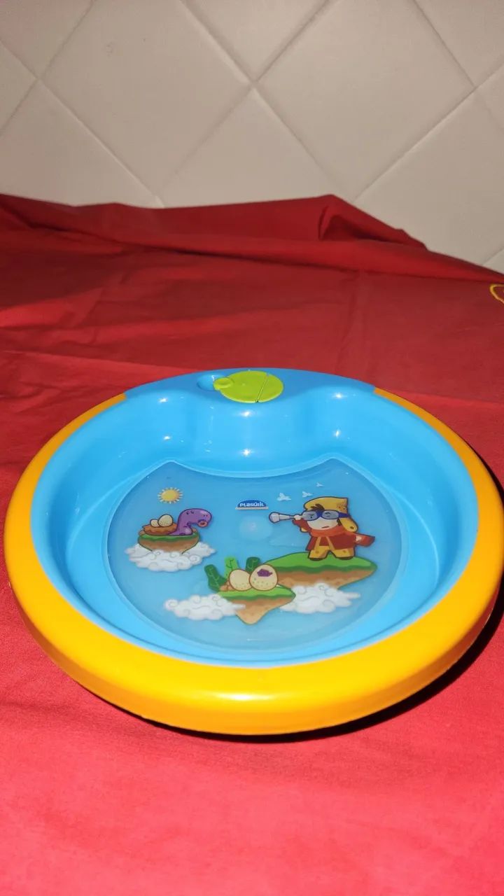 Prato infantil com ventosa - Divertido e prático! - Foto 6