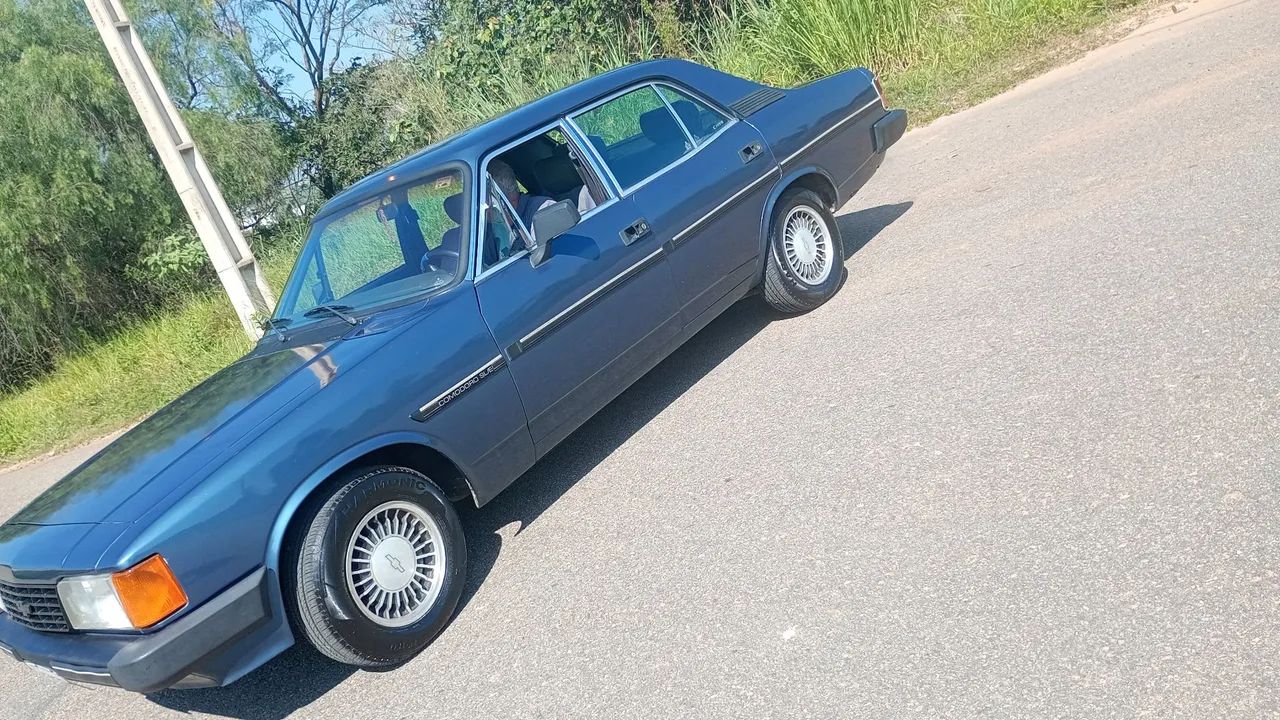 Chevrolet Opala Comodoro/comod. SLE 4.1/2.5 1988