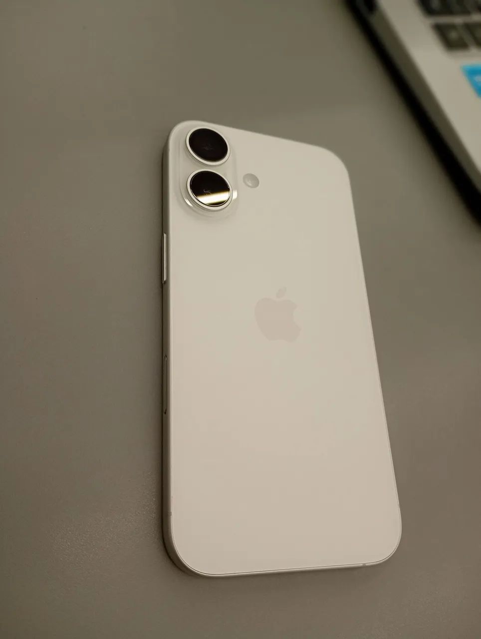 iPhone 16 / bateria 100% - Foto 2
