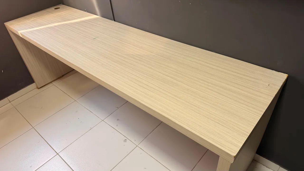 Mesa grande (computador/escritório)   - Foto 2