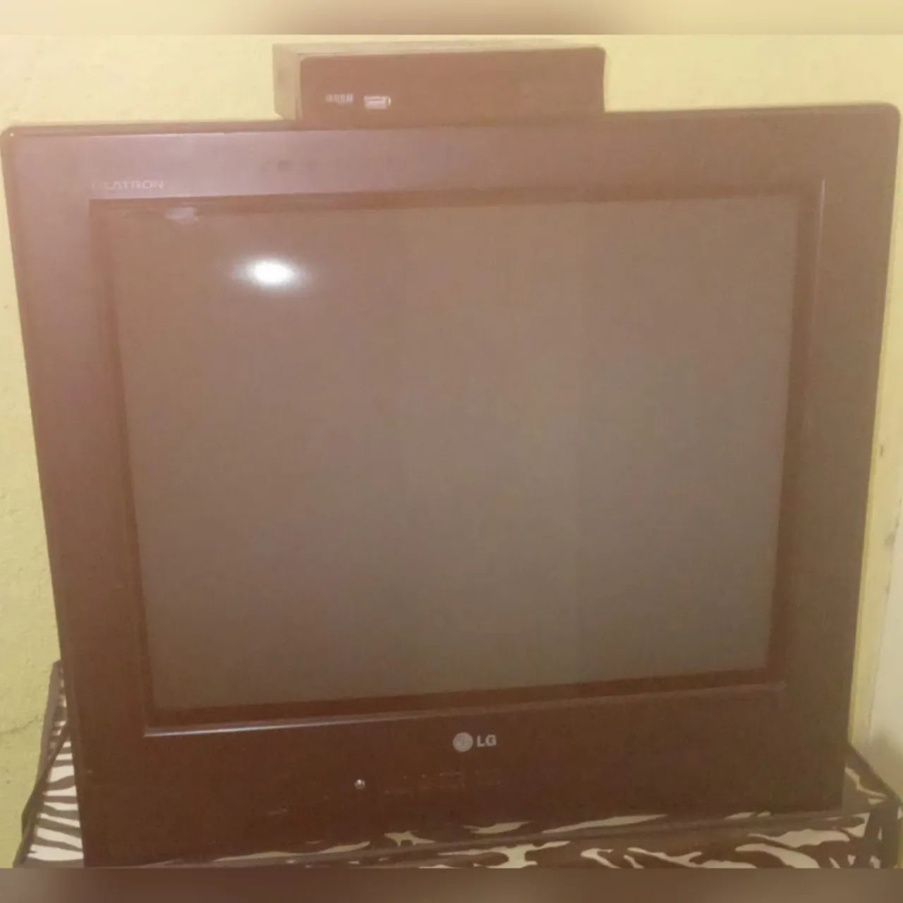 Televisão, conversor digital e controle - Foto 3