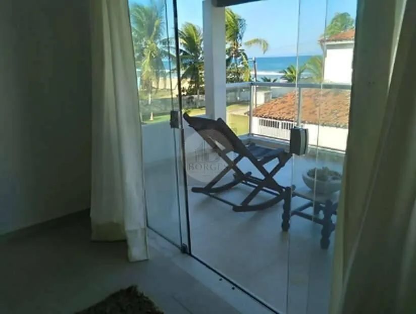 Casa à Venda em Enseada dos Corais