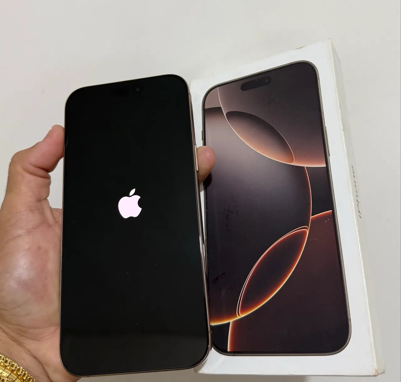iPhone 16 pro Max Semi Novo - Foto 3