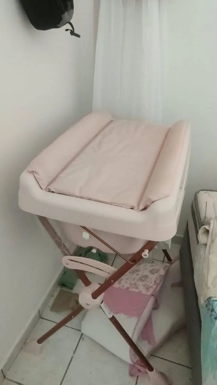 Banheira Burigotto rosa 