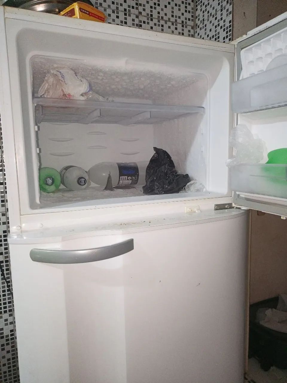 Geladeira Grande 462 Litros Eletrolux Super Freezer  - Foto 4