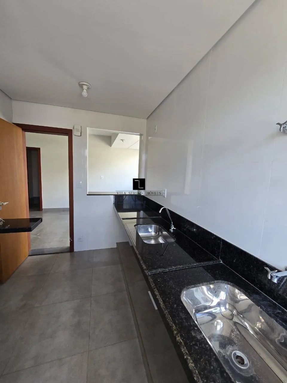 Apartamento à venda em Sete Lagoas, Centro, com 1 quarto, 53m² - Foto 3