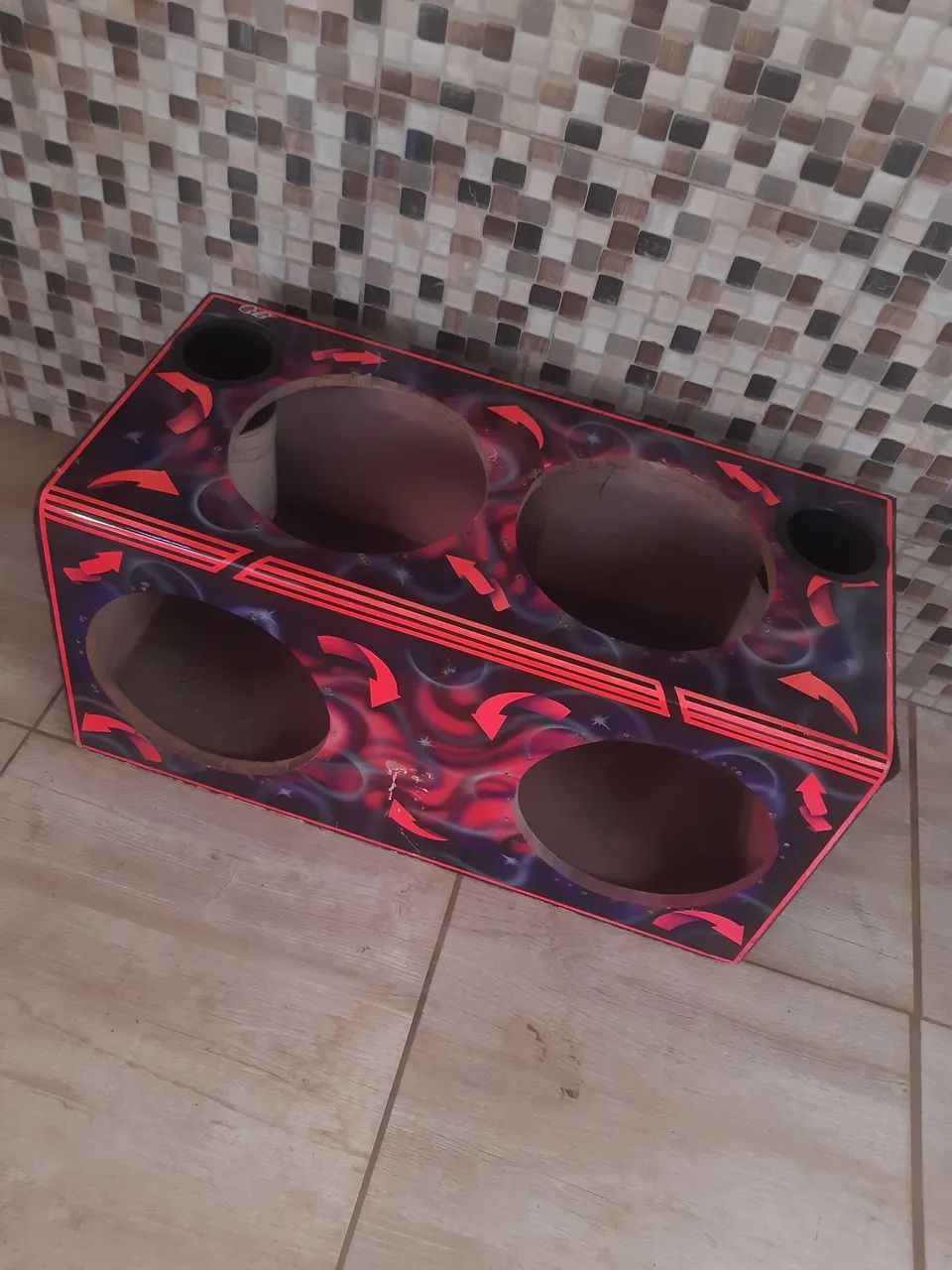 Vendo caixa nova pra 4 grave <br>Caixa bem nitrada e travada - Foto 2