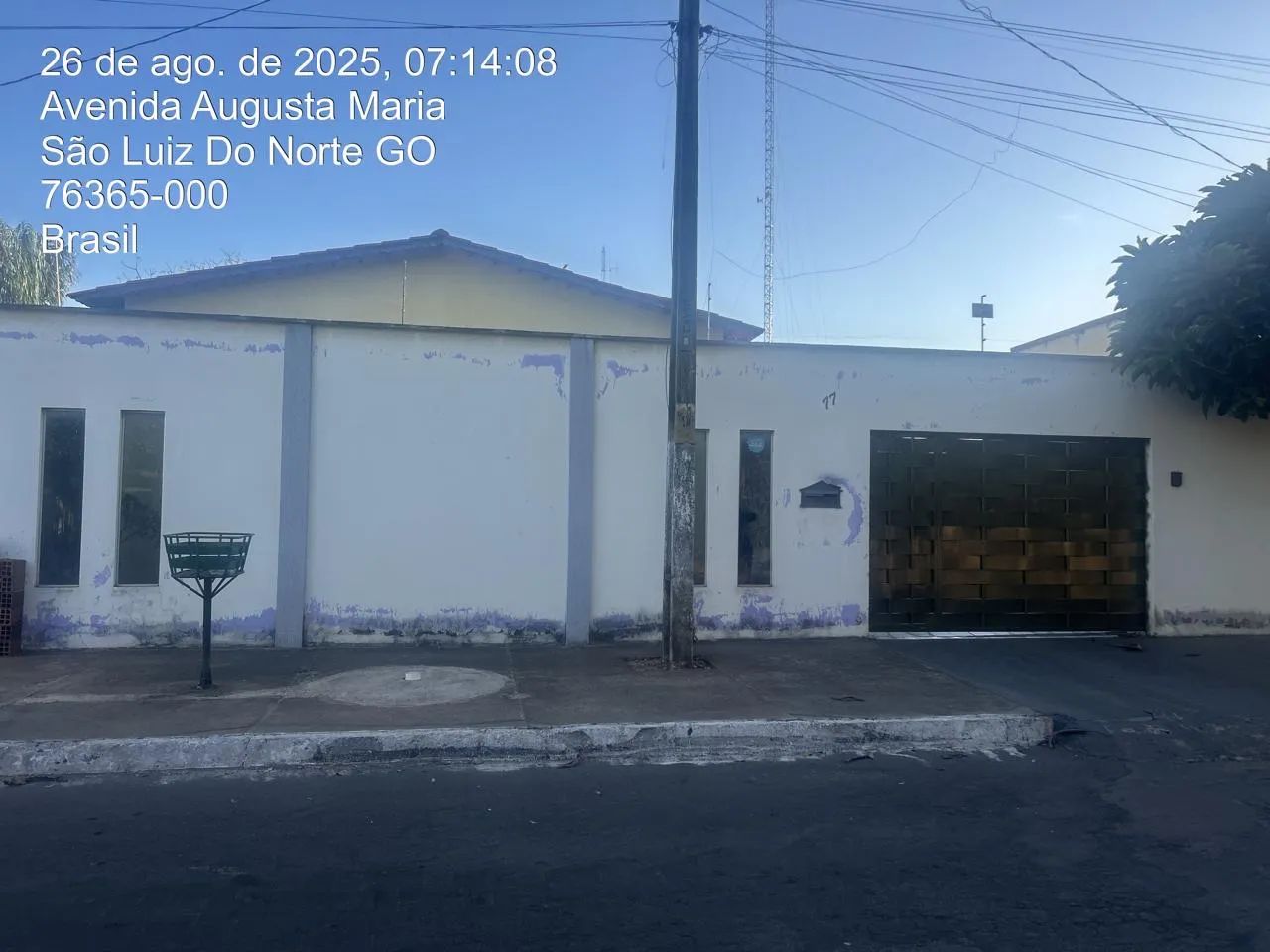 Casa + Loja 
