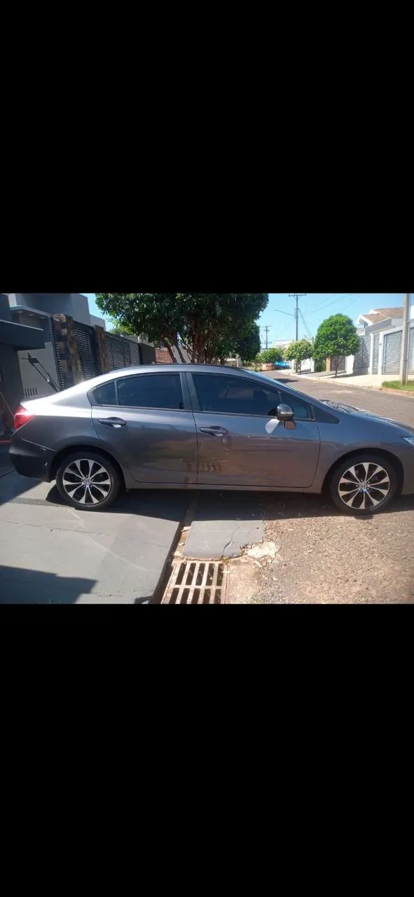 Honda Civic Civic Sedan LXR 2.0 Flexone 16V Aut. 4p 2015