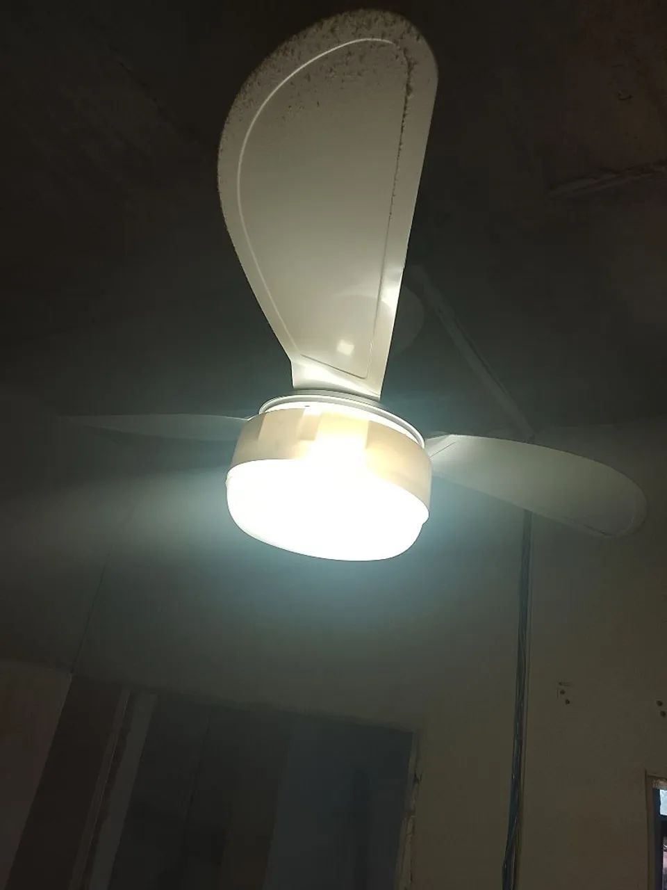 Vendo ventilador de teto  - Foto 2