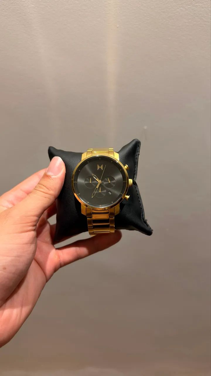 Relógio MVMT Masculino Aço Dourado