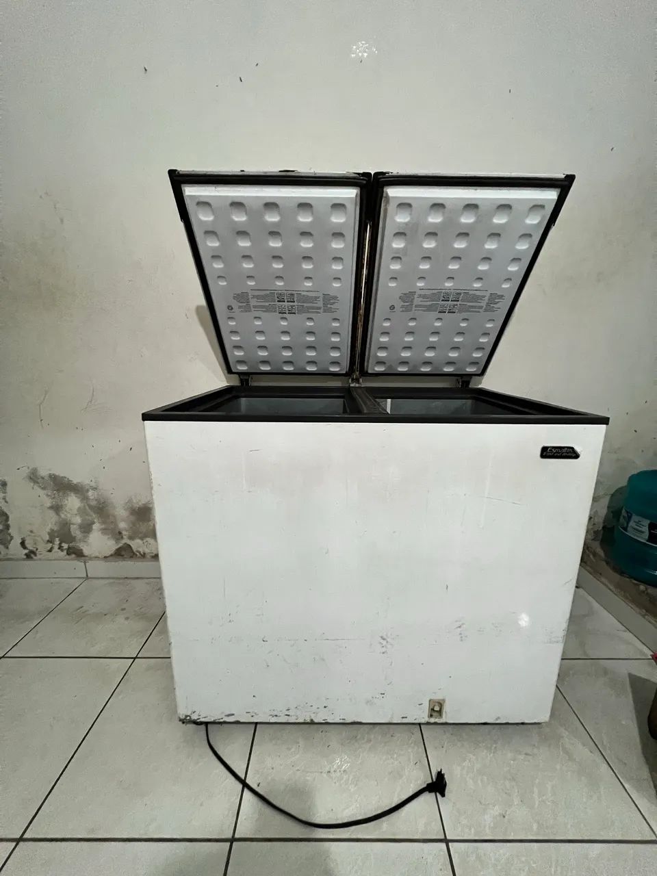 Freezer e prateleira Para seu mercadinho  - Foto 2