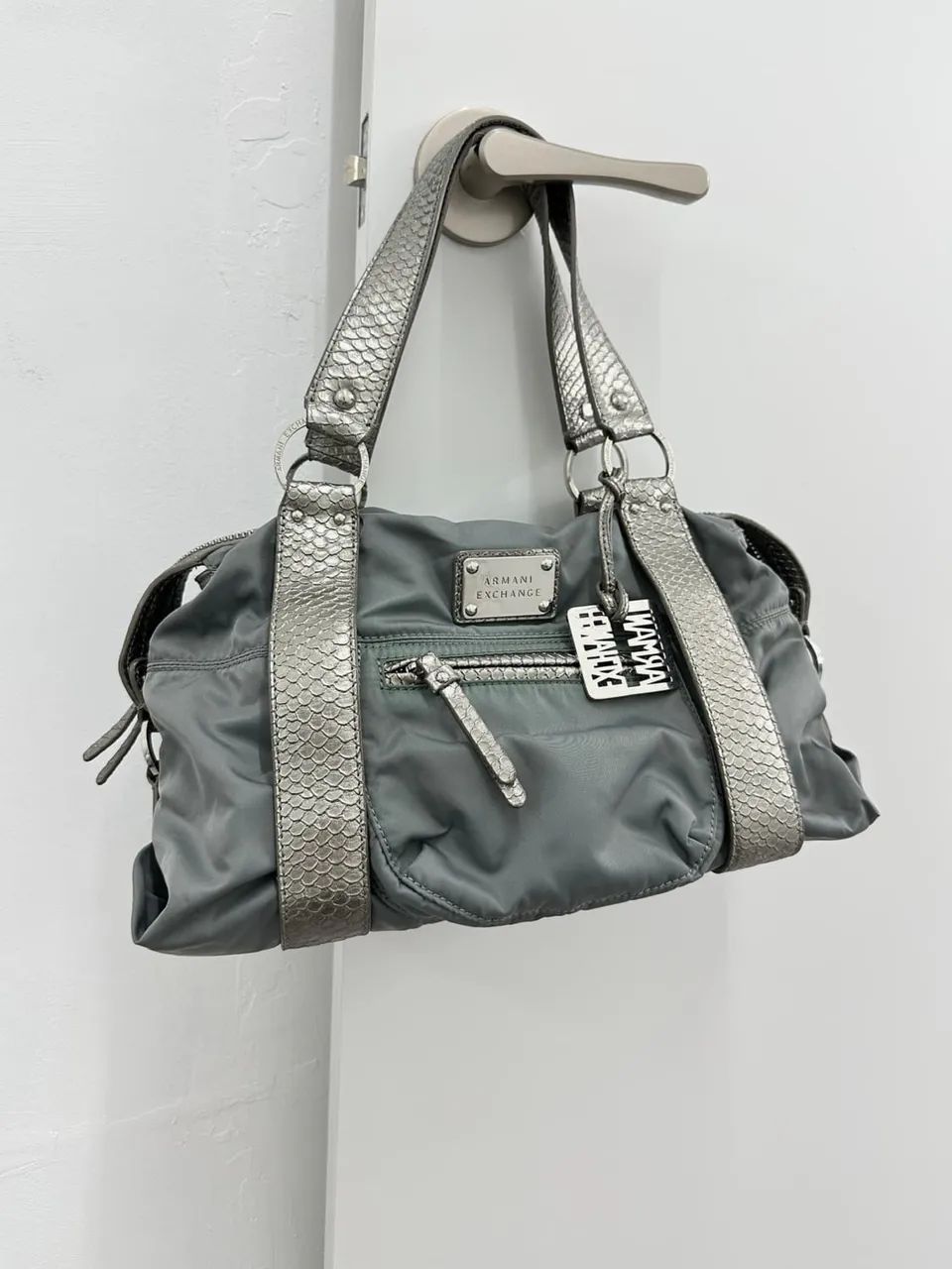 Bolsa Armani Exchange A/X Píton Prateada