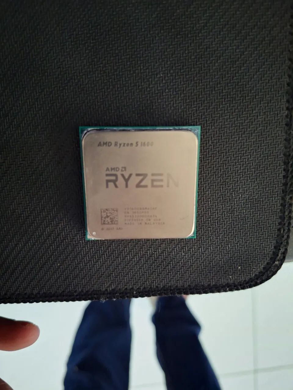 Processador ryzen 5 1600 com coolerbox