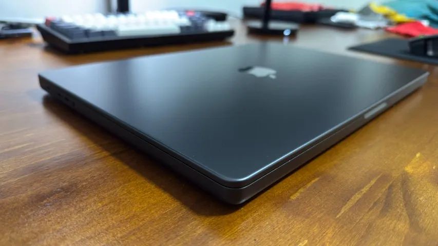 Macbook Pro M4 16" 24GB 512GB