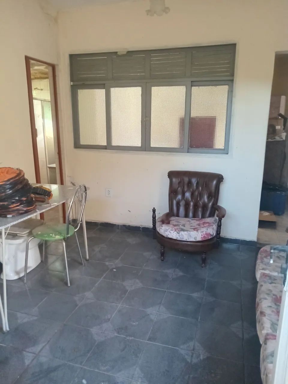Alugo casa praça trindade. - Foto 3