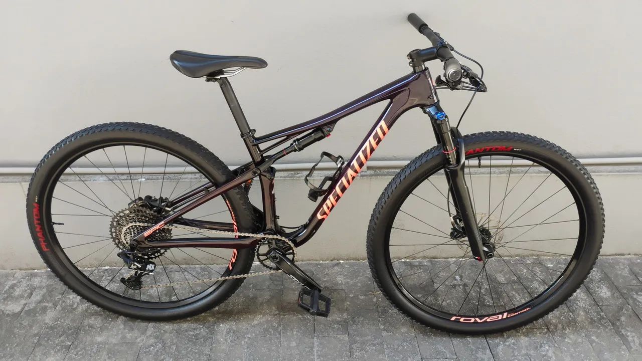 Bicicleta Specialized Epic Comp Carbon tam S 