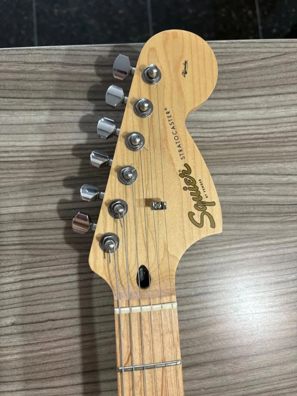 Guitarra Squier Stratocaster SSS Affinity Series - Foto 3