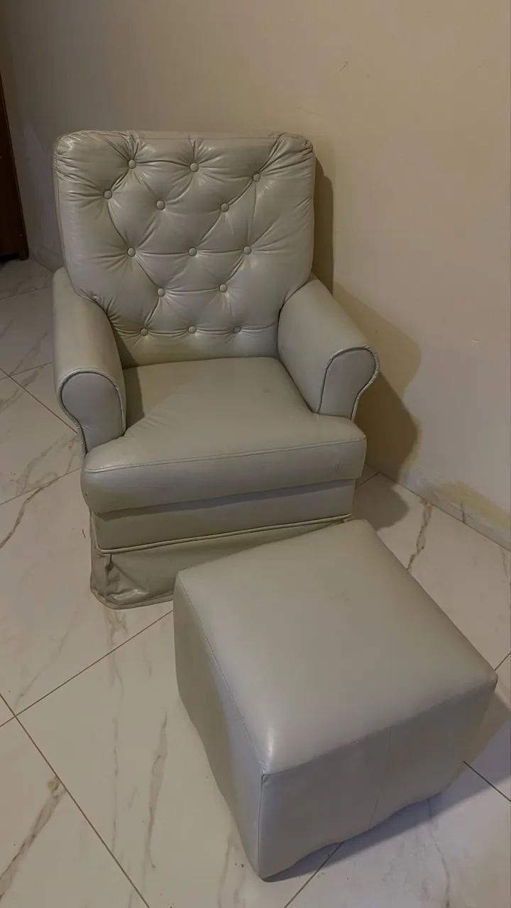 Poltrona de amamentação 