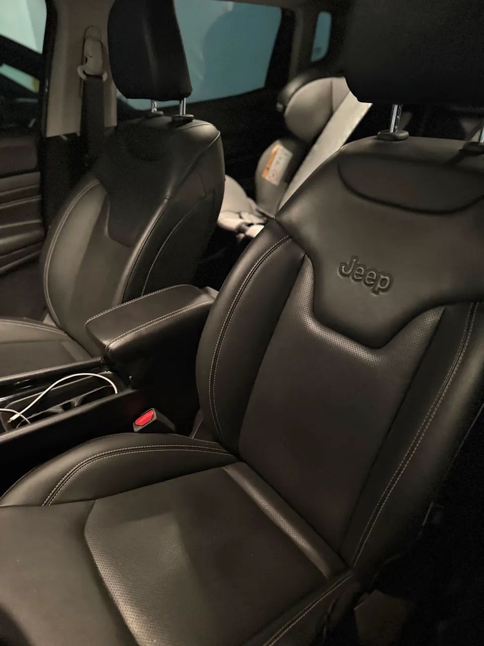 Jeep Compass Longitude Night Eagle 1.3 Flex 2025 - Foto 3