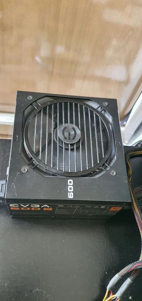 Fonte pc evga 600 B 80 plus bronze - Foto 3