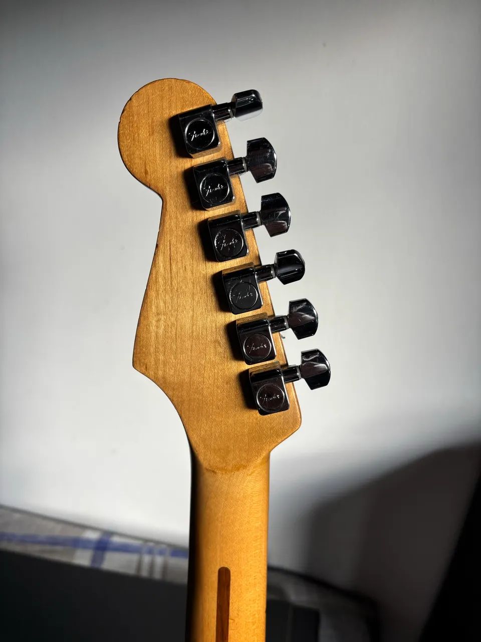 Fender Stratocaster MIM - Foto 3