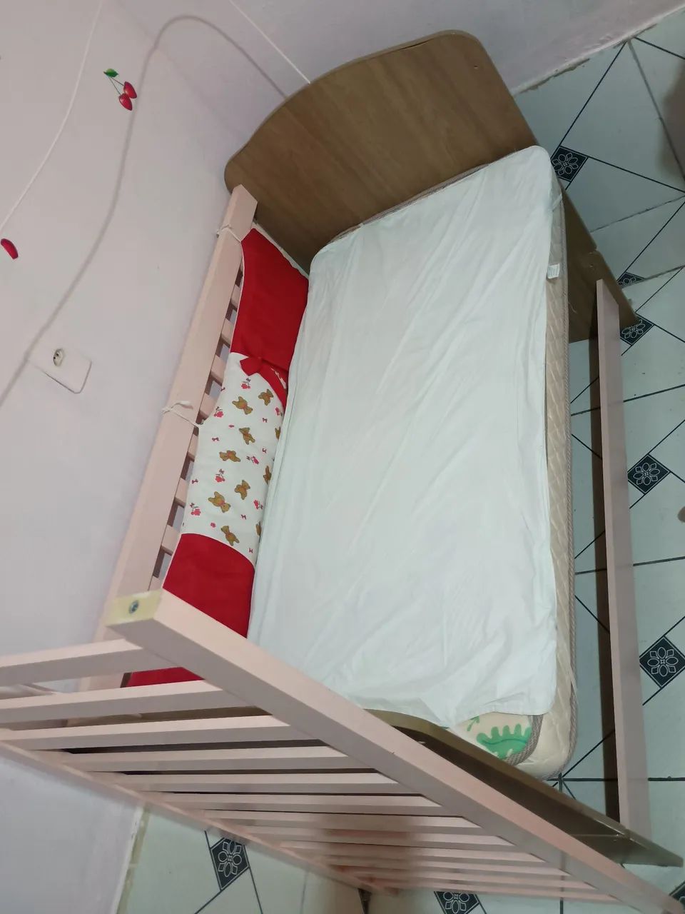 Berço cama rosa