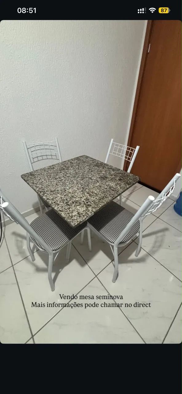 Mesa de mármore 