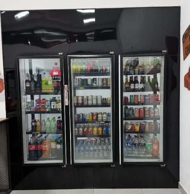 Vendo ou troco  Câmara frigorífica auto serviço 