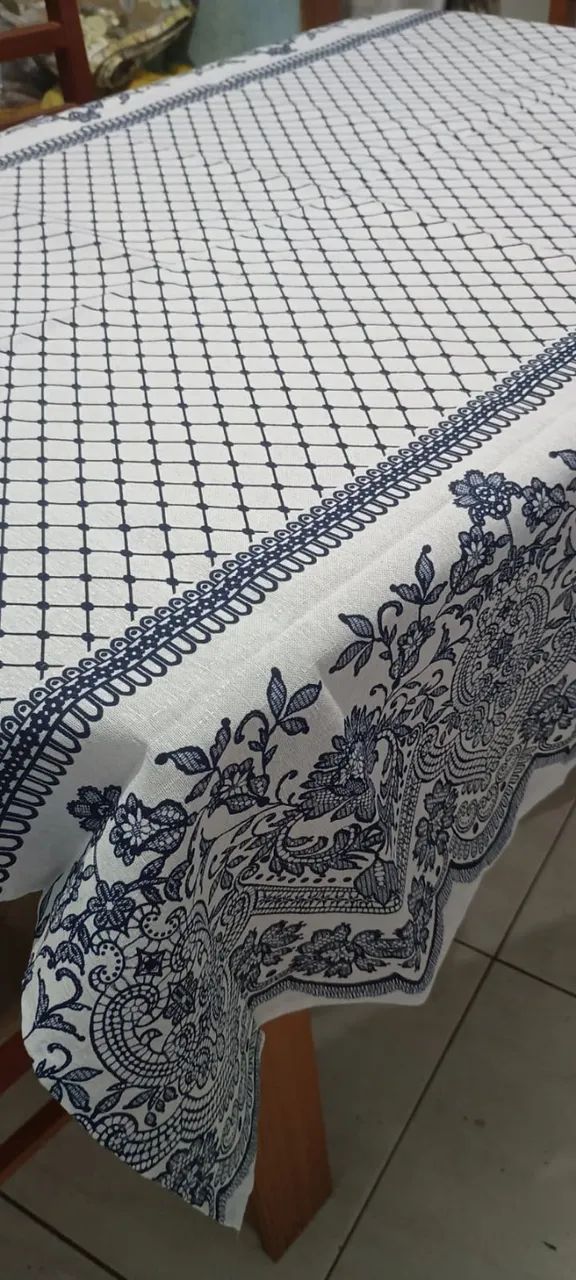 Toalha de Mesa em Linho