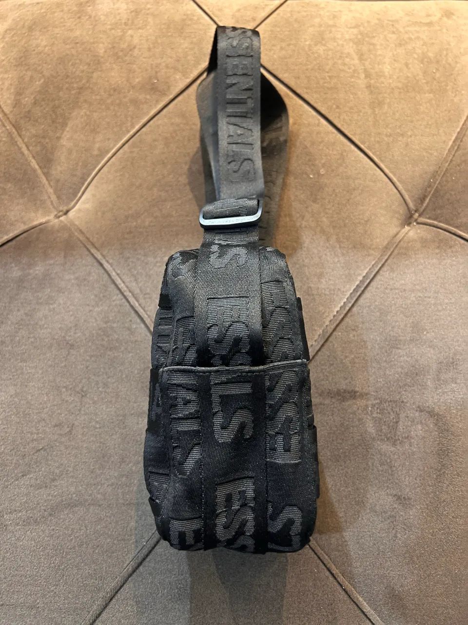 Essentials Fear of God FOG Shoulder Bag - Bolsas, malas e mochilas