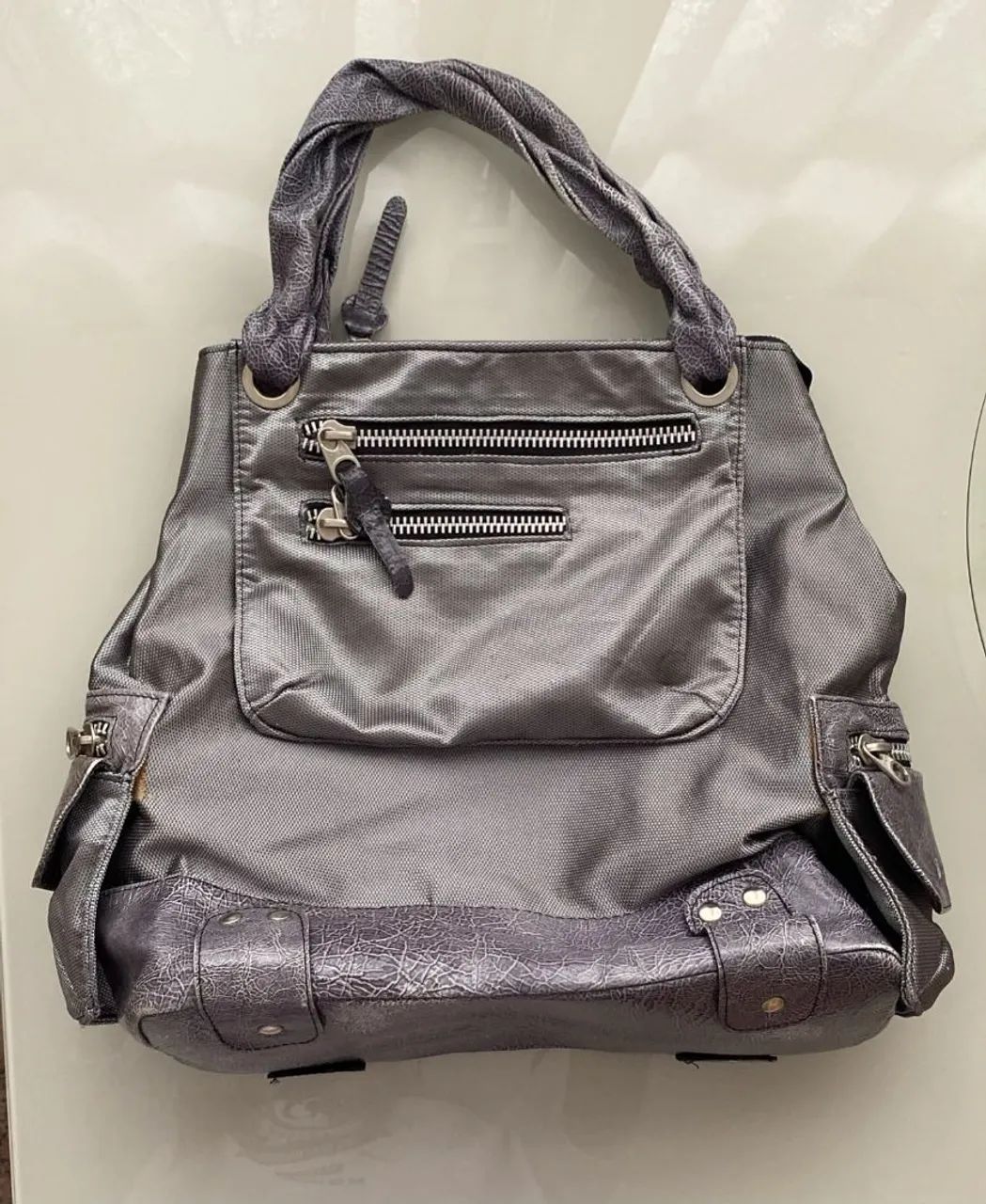Linda Bolsa feminina grande prateada 