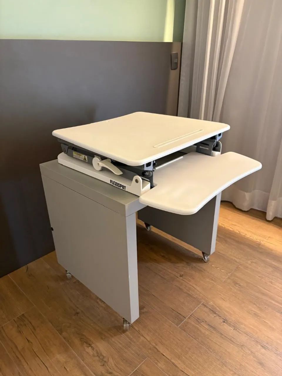Mesa ergonômica regulável FlexiSpot - Foto 3