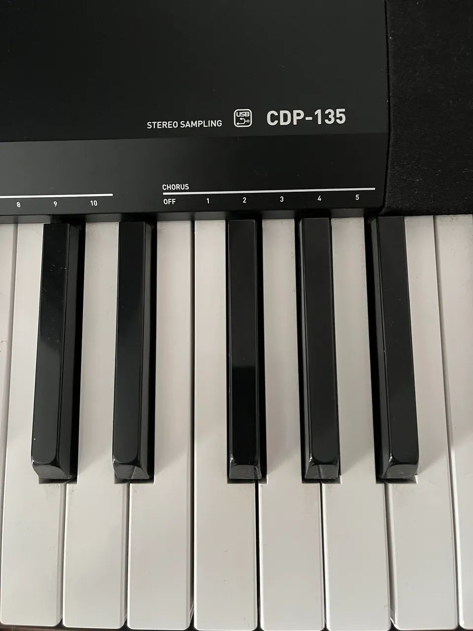 Piano casio CDP-135 com estante - Foto 2
