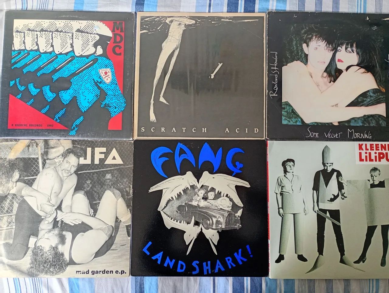 Coleção de vinis punk raros 