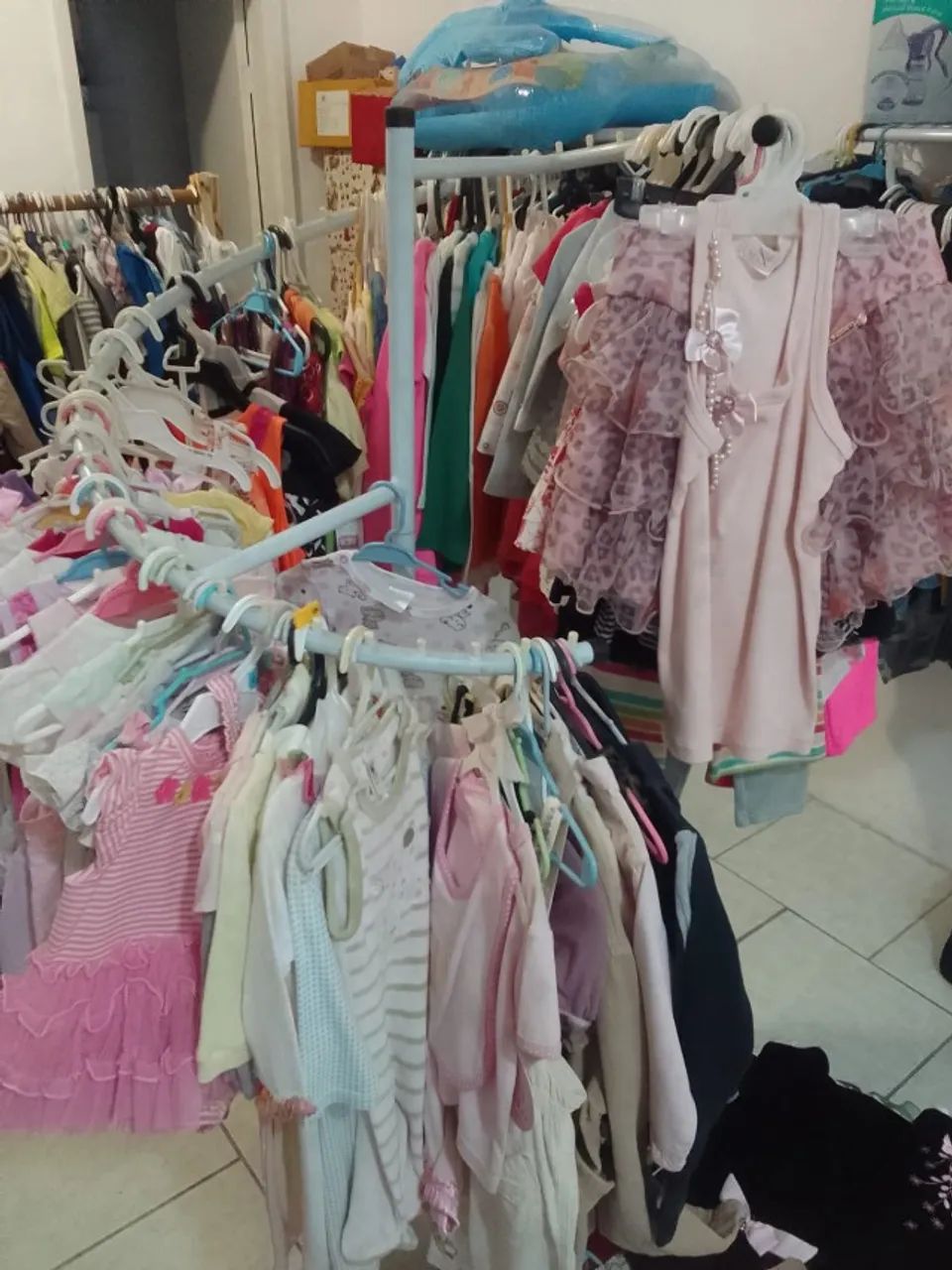 Brechó 2 mil pçs Infantil. Imperdível  - Foto 3