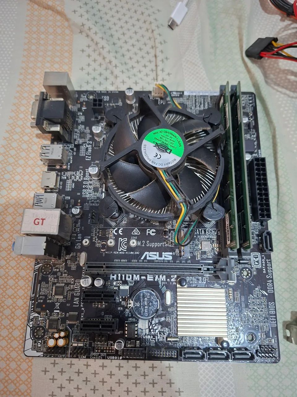 PLACA  ASUS+VIDEO+FONTE+MEMÓRIA  - Foto 4